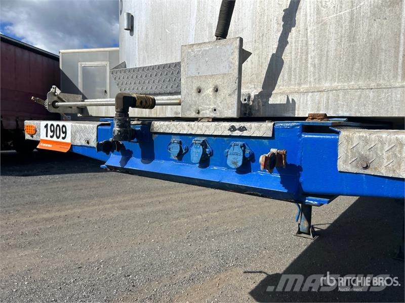 Cobra 44 ft Quad/A End Dump Trailer Sora- ja kippiperävaunut