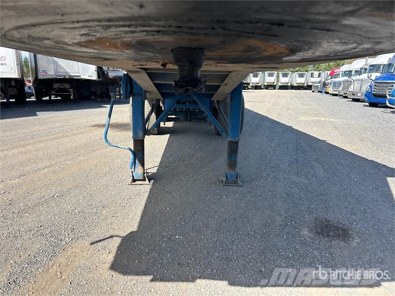 Cobra 44 ft Quad/A End Dump Trailer Sora- ja kippiperävaunut