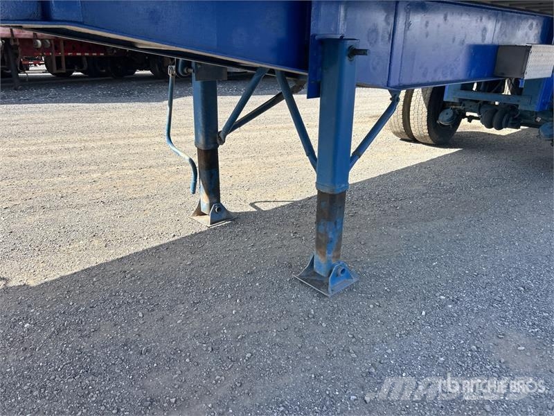 Cobra 44 ft Quad/A End Dump Trailer Sora- ja kippiperävaunut
