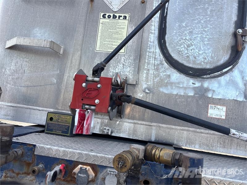 Cobra Aerowall 45 ft Quad/A End Dump Trailer Bañera