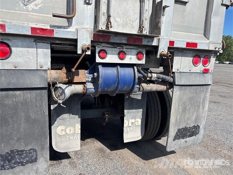 Cobra Aerowall 45 ft Quad/A End Dump Trailer Bañera
