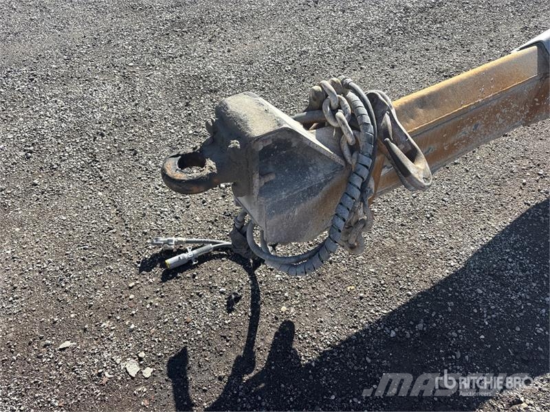 Cobra Tri/A Pup Dump Trailer مقطورات قلابة
