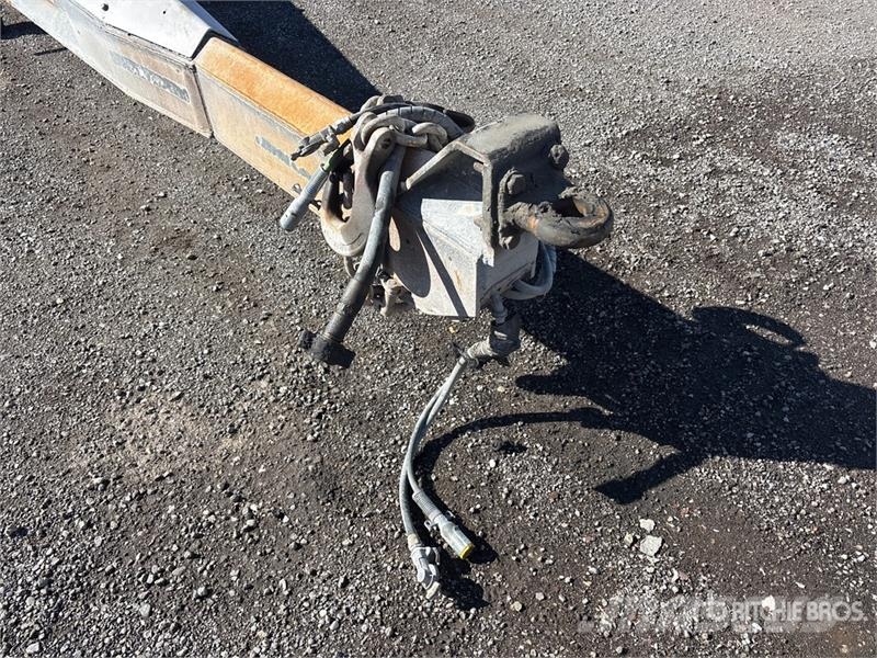 Cobra Tri/A Pup Dump Trailer مقطورات قلابة
