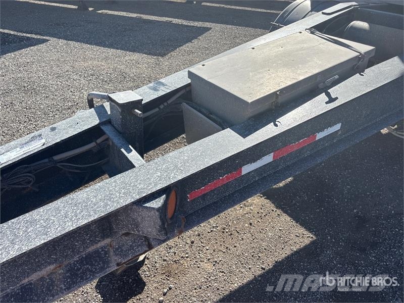 Cobra Tri/A Pup Dump Trailer مقطورات قلابة