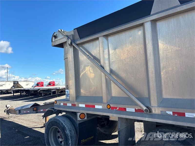 Cobra Tri/A Pup Dump Trailer مقطورات قلابة