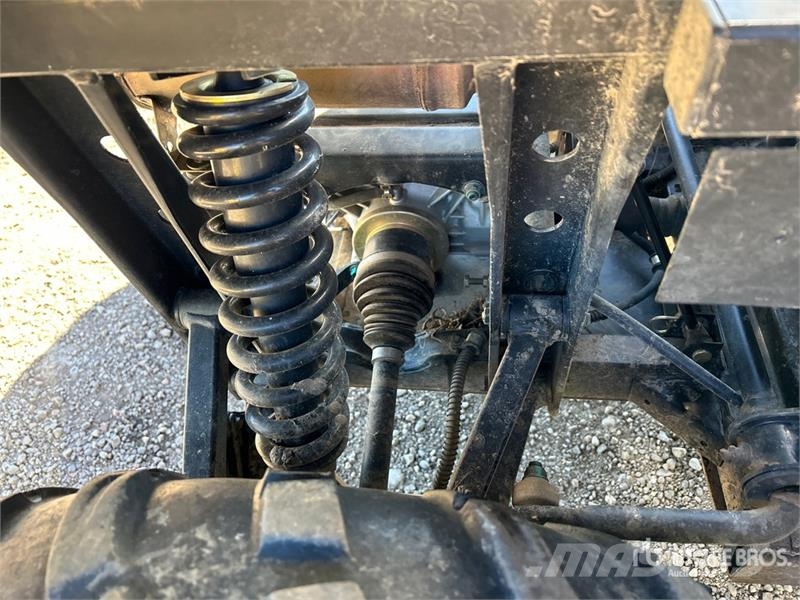 Coleman UT400 4x4 Utility Vehicle Taajamakoneet