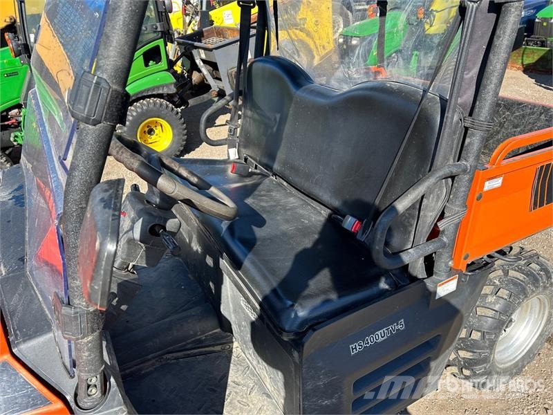 Coleman UT400 4x4 Utility Vehicle Taajamakoneet