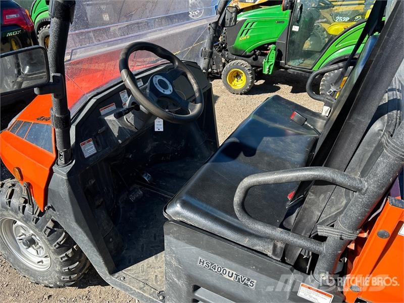 Coleman UT400 4x4 Utility Vehicle Taajamakoneet