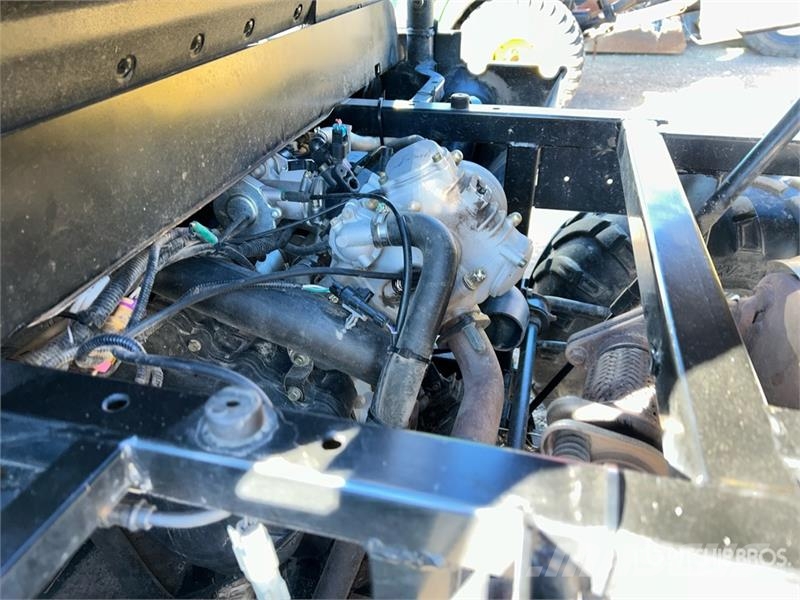 Coleman UT400 4x4 Utility Vehicle Taajamakoneet