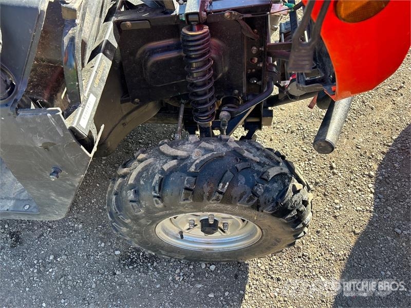 Coleman UT400 4x4 Utility Vehicle Taajamakoneet