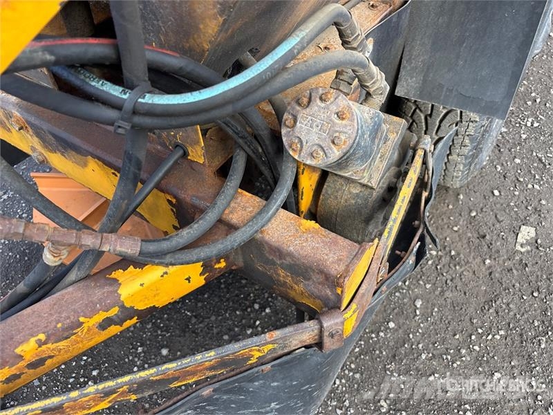Colpron 2250 T/A Salt Spreader Trosilci peska in soli