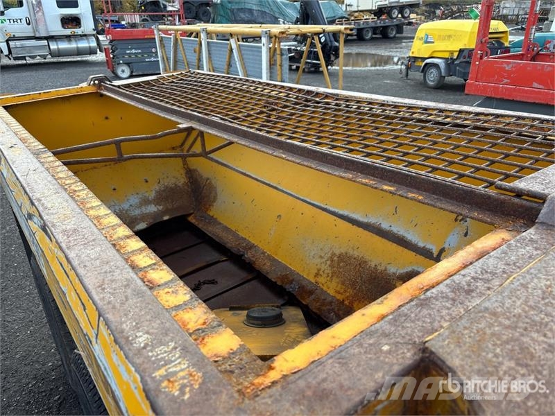 Colpron 2250 T/A Salt Spreader - Fits Tractor Hiekan- ja suolanlevittimet