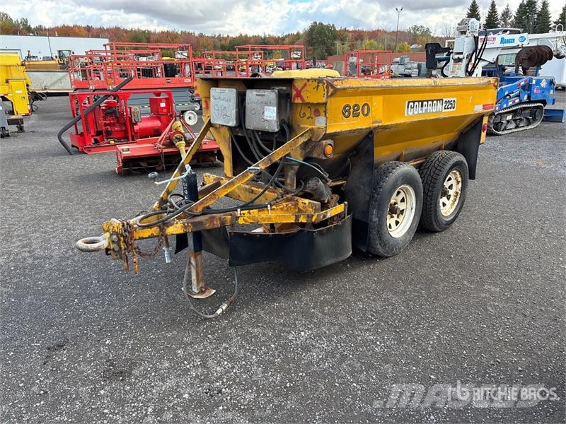 Colpron 2250 T/A Salt Spreader - Fits Tractor Hiekan- ja suolanlevittimet