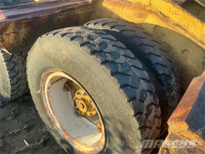 Columbia SFM45.55 55 ton T/A Off-Road Lowboy Trailer Nizki nakladalci