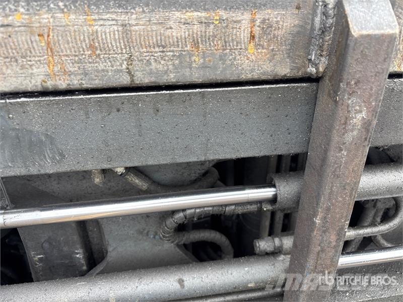 Combilift C6000CB 6000 lb Forklift Montacargas - otros