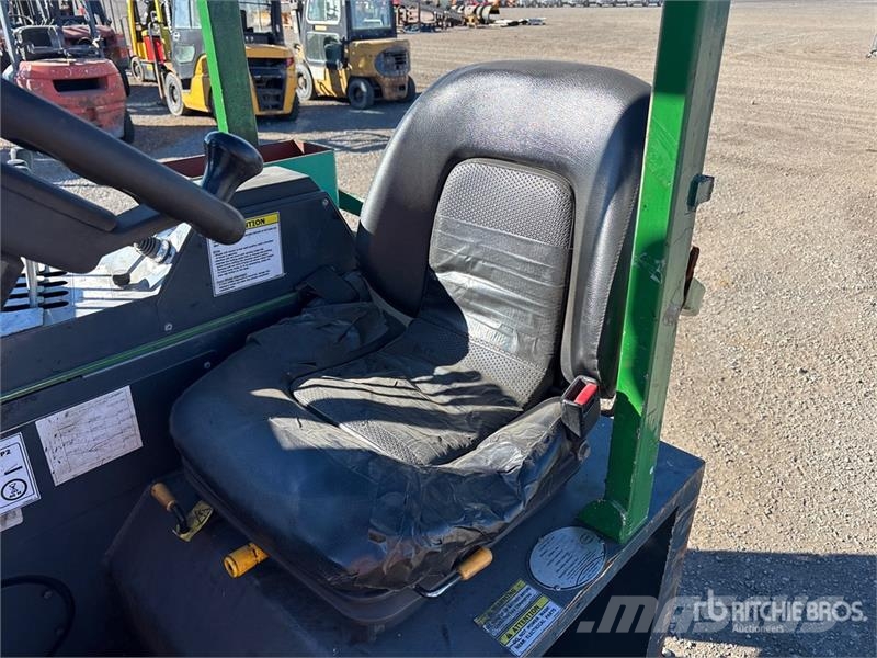 Combilift CBE6000 5000 lb Cushion Tire Forklift (Inoperable) شاحنات ذات رافعات شوكية - أخرى