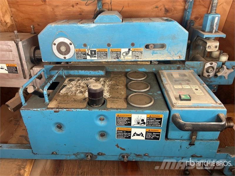 Condux Fibre Optic Blowing Machine Putkistonkäsittelylaitteet