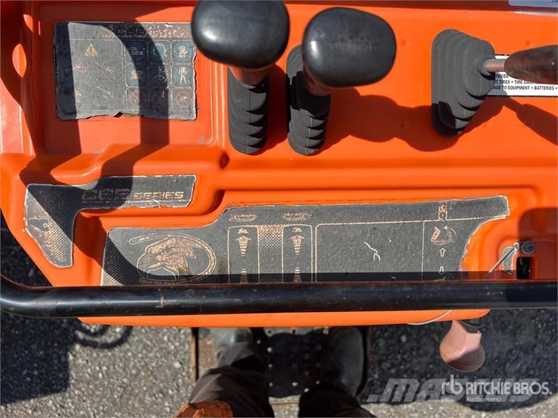 Cormidi C13.85 Mini Crawler Dumper عربات نقل قلابة للمواقع