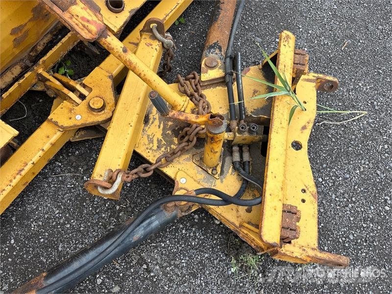 Cote 0H400 12 ft 2 in Hydraulic Reversing Snow Plow Hojas y cuñas quitanieves