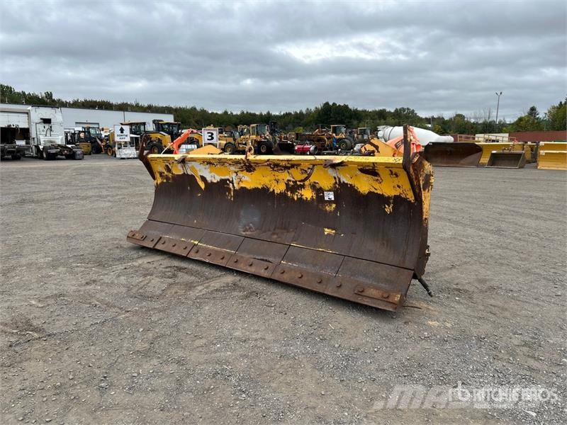 Cote OH4000 12 ft Hydraulic Reversing Snow Plow - Fits Snöblad och plogar
