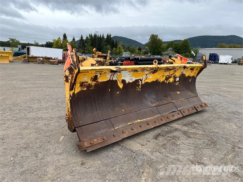 Cote OH4000 12 ft Hydraulic Reversing Snow Plow - Fits Snöblad och plogar