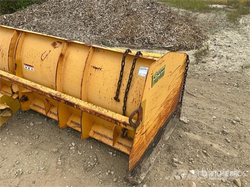 CQM 14 ft Snow Plow Chasse neige