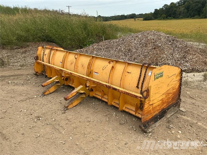 CQM 14 ft Snow Plow Chasse neige