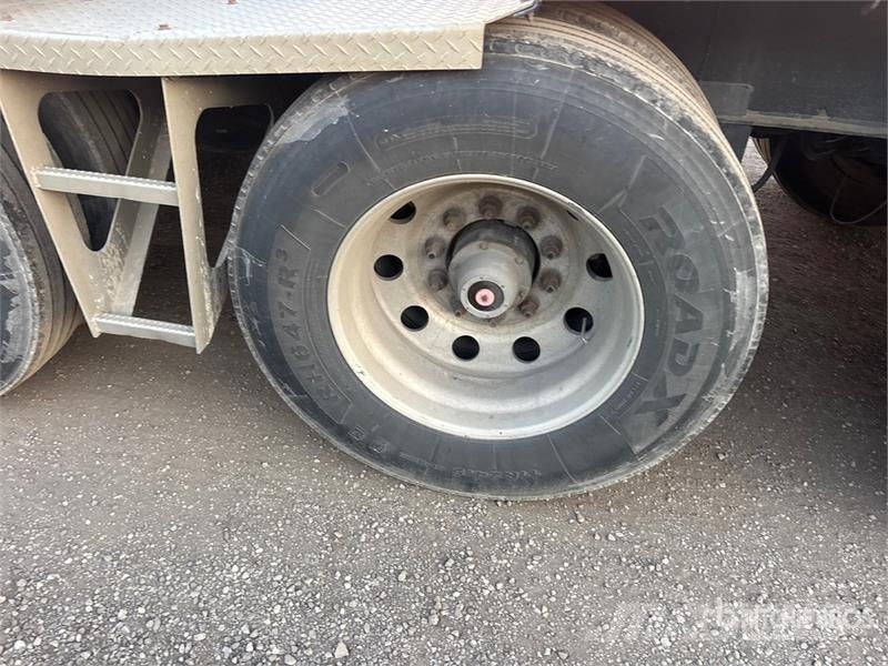 Cross Country 32 ft Tri/A B-Train Lead Flatbed Tra Prikolice platforme/otvoreni sanduk