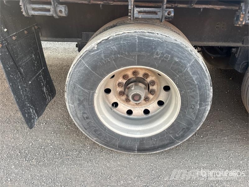 Cross Country 32 ft Tri/A B-Train Lead Flatbed Tra Prikolice platforme/otvoreni sanduk