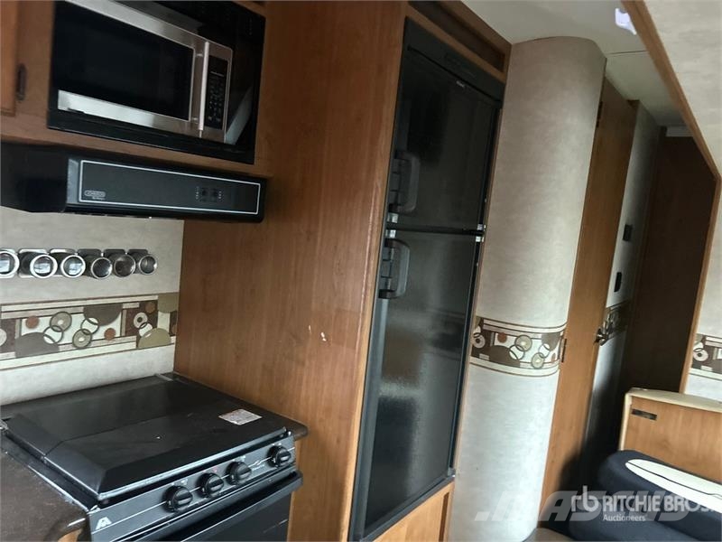  crossroad RV Sunset Trail 29SS 29 ft T/A Travel Tr مقطورات أخرى