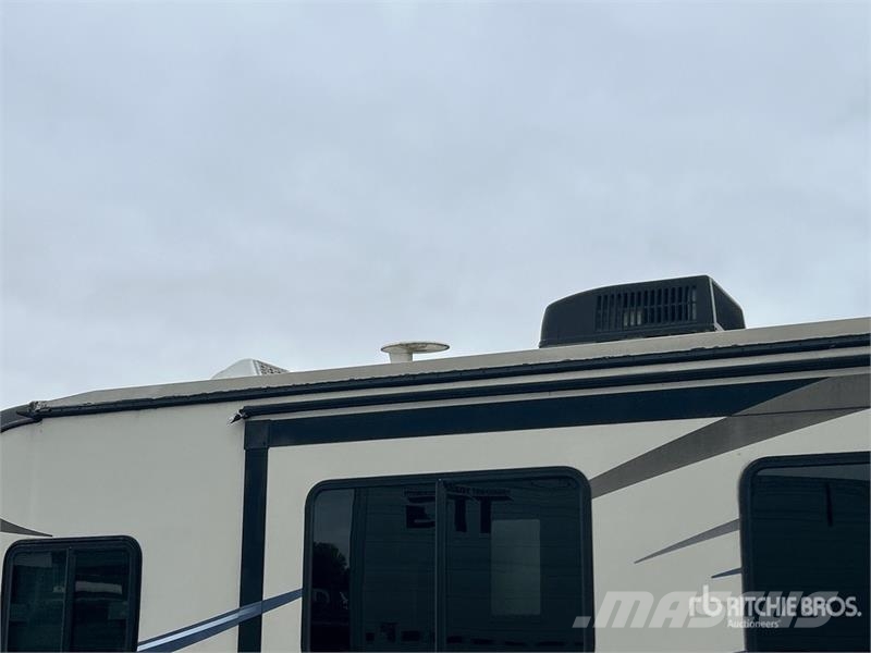  Crossroad Sunset Trail 29SS 29 ft T/A Travel Trail مقطورات أخرى