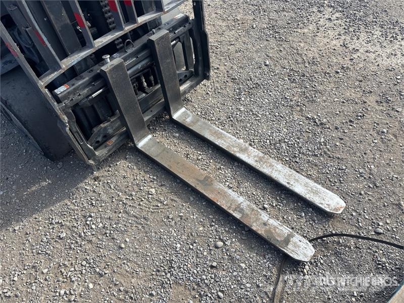 Crown 3850 lb Cushion Tire Forklift شاحنات ذات رافعات شوكية - أخرى