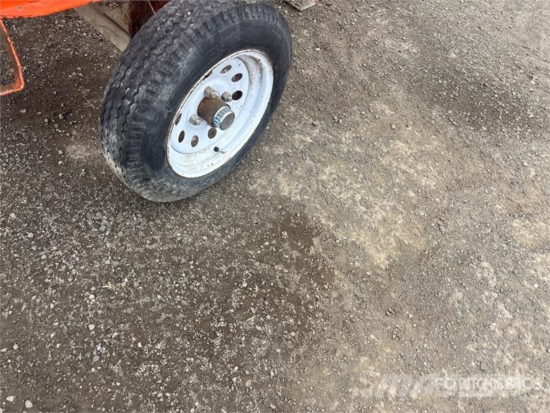 Crown 8S Betonski/ žbukarski mikseri