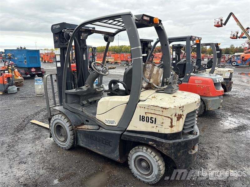 Crown C51050-50 4350 lb Pneumatic Tire Forklift Viljuškari - ostalo
