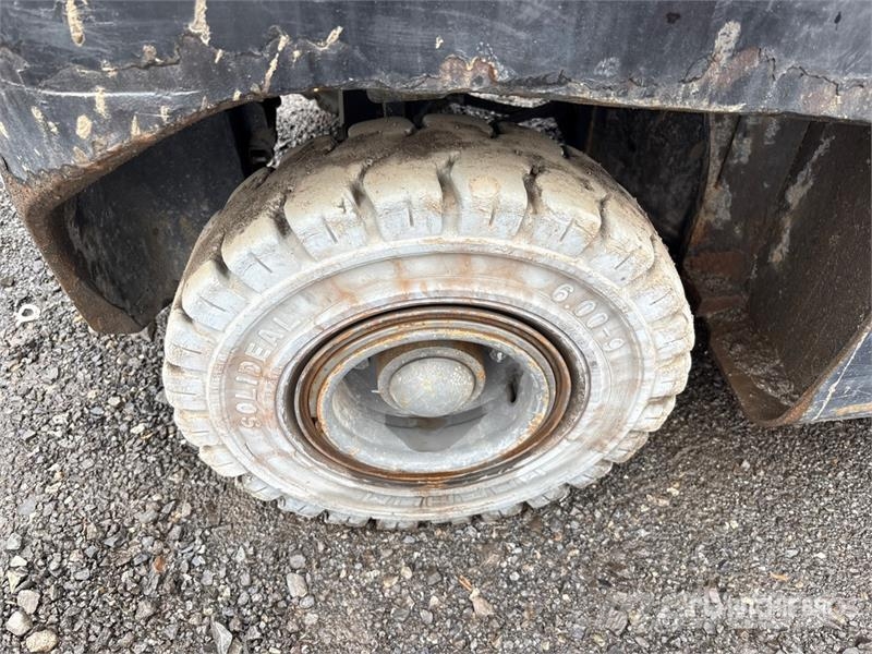 Crown C51050-50 4350 lb Pneumatic Tire Forklift Viljuškari - ostalo