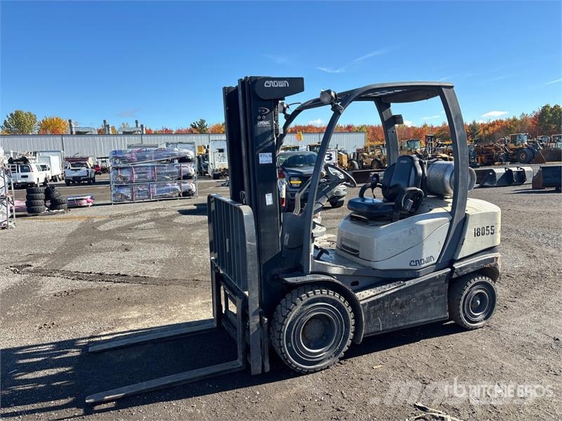Crown C51050-50 4350 lb Cushion Tire Forklift Empilhadores - Outros