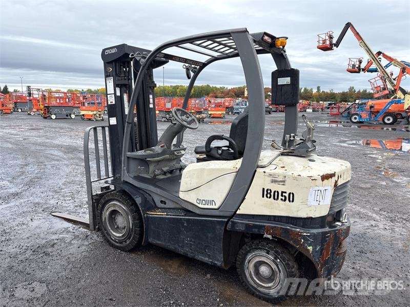 Crown C51050-50 5000 lb Pneumatic Tire Forklift Viljuškari - ostalo