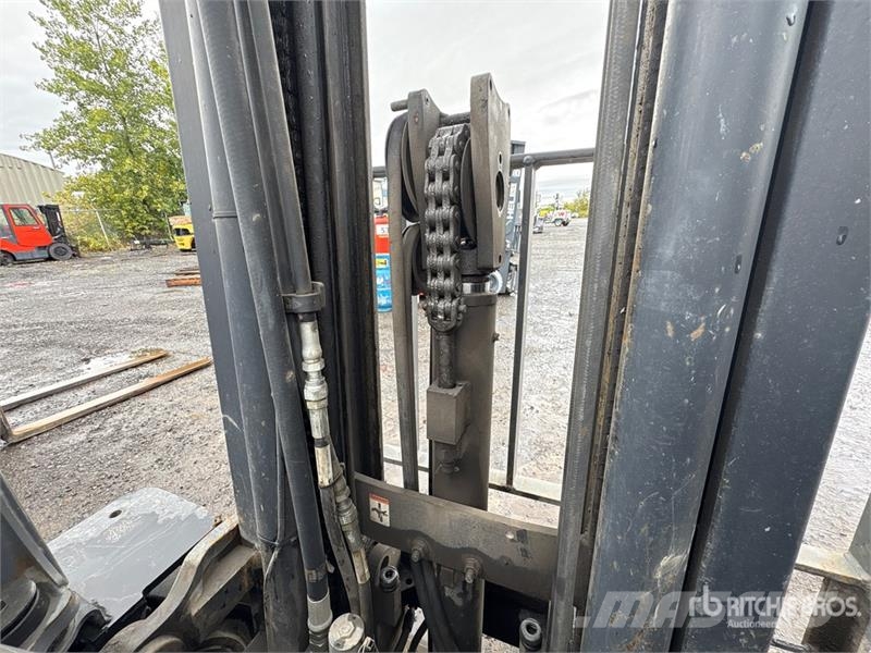Crown C51050-50 5000 lb Pneumatic Tire Forklift Viljuškari - ostalo