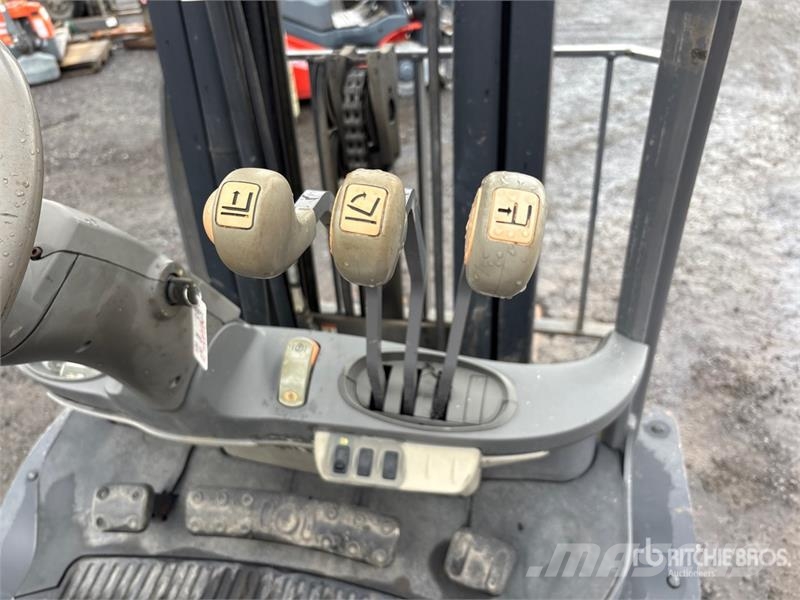 Crown C51050-50 5000 lb Pneumatic Tire Forklift Viljuškari - ostalo