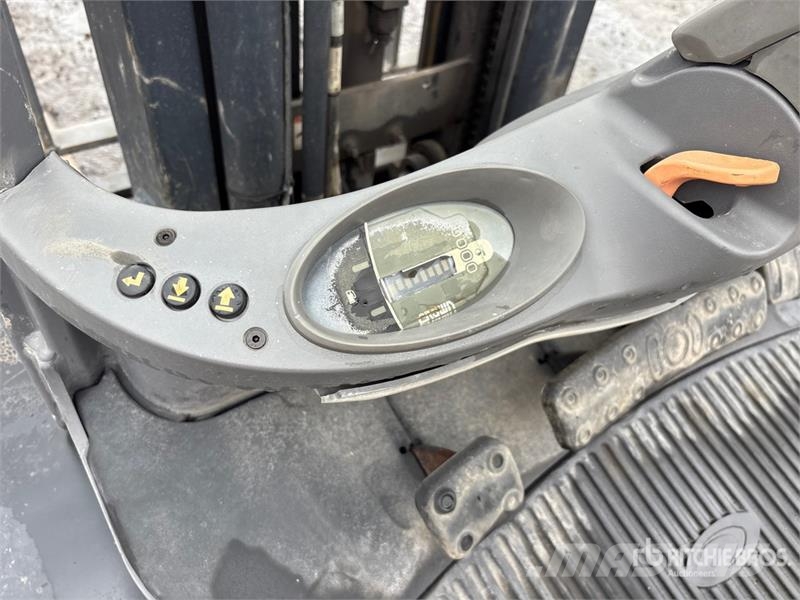 Crown C51050-50 5000 lb Pneumatic Tire Forklift Viljuškari - ostalo