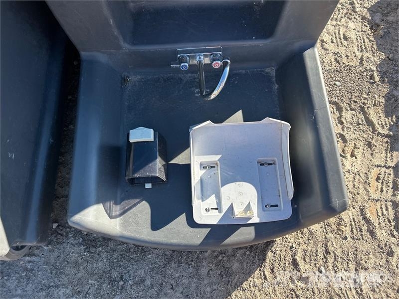 Crown of (2) Crown Handwashing Station Other components