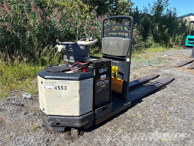 Crown PC4500-80 8000 lb Electric Pallet Jack Ručni paletni viličar