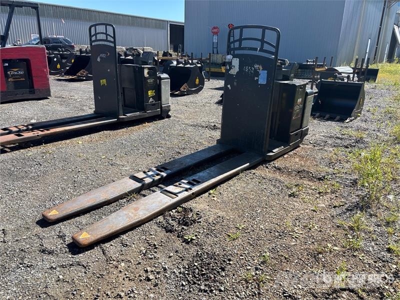 Crown PC4500-80 8000 lb Electric Pallet Jack Ručni paletni viličar