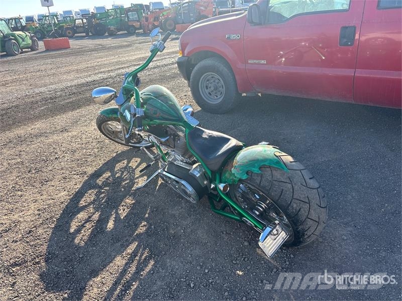 Cruiser Bike (Inoperable) Henkilöautot