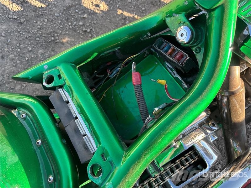 Cruiser Bike (Inoperable) Henkilöautot