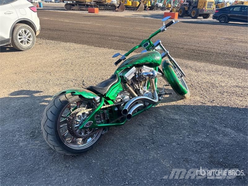 Cruiser Bike (Inoperable) Henkilöautot