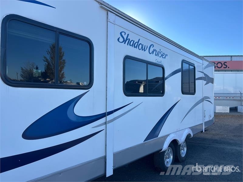 Cruiser RV Shadow 260BHS 25 ft T/A Travel Trailer Kitos priekabos