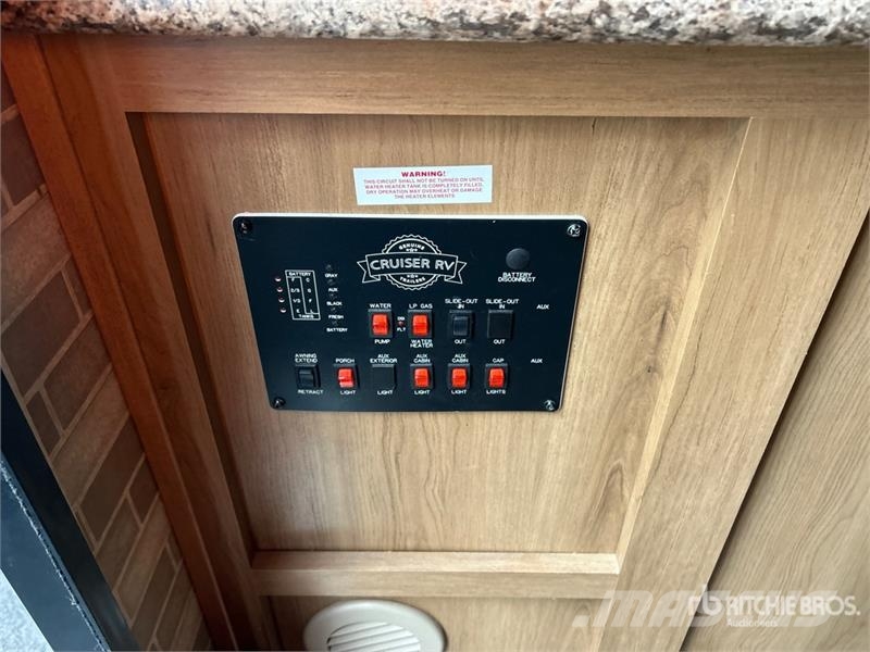 Cruiser RV Shadow 277BHS 22 ft T/A Travel Trailer Egyéb pótkocsik