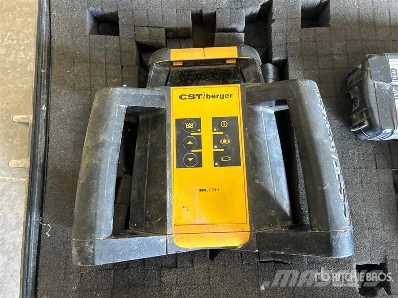 CST/Berger RL25H Grade Laser Prístroje, meracie a automatizačné zariadenie