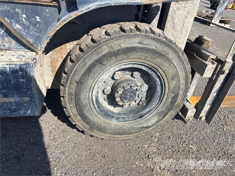 CT POWER FG25-LPG 2500 kg Pneumatic Tire Forklift Вилични кари-повдигачи - други